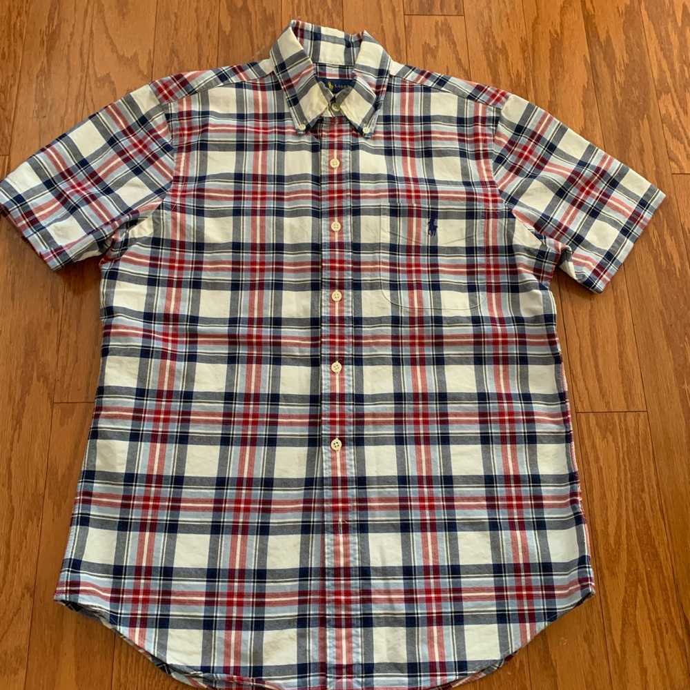 Nice Ralph Lauren Polo Shirt.